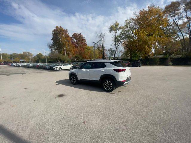 used 2025 Chevrolet TrailBlazer car, priced at $21,944