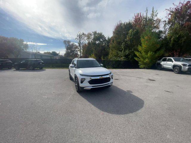 used 2025 Chevrolet TrailBlazer car, priced at $21,944
