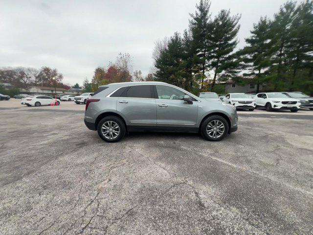 used 2023 Cadillac XT5 car, priced at $25,076