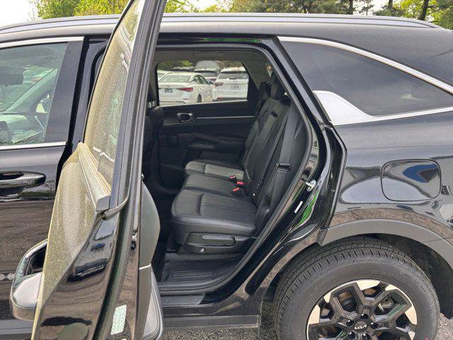 used 2024 Kia Sorento car, priced at $29,630