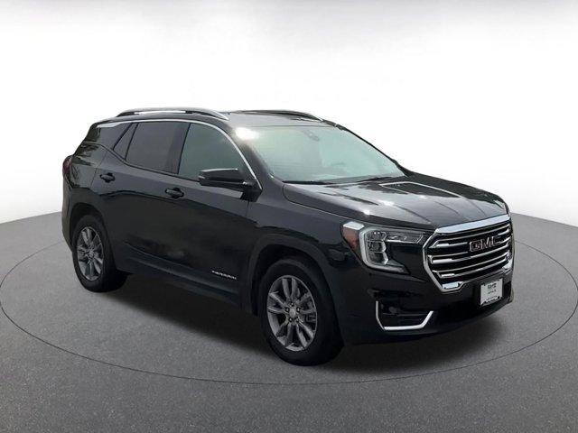 used 2024 GMC Terrain car, priced at $27,028