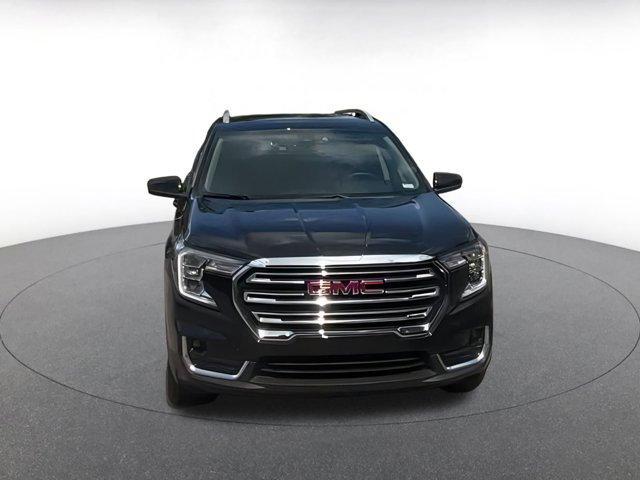 used 2024 GMC Terrain car, priced at $26,089