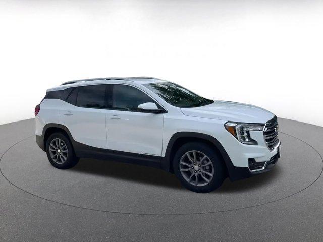 used 2024 GMC Terrain car, priced at $25,020