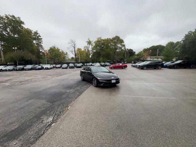 used 2025 Hyundai Elantra car, priced at $19,627