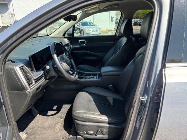 used 2024 Kia Sorento car, priced at $28,180