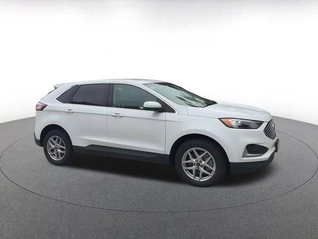 used 2024 Ford Edge car, priced at $26,195