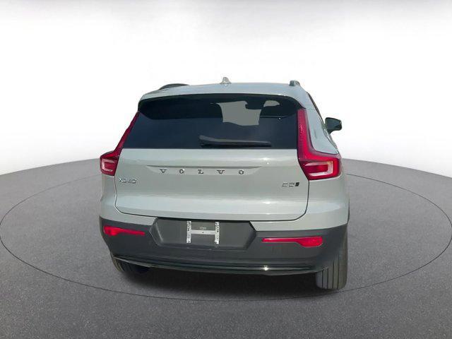 used 2024 Volvo XC40 car, priced at $27,971