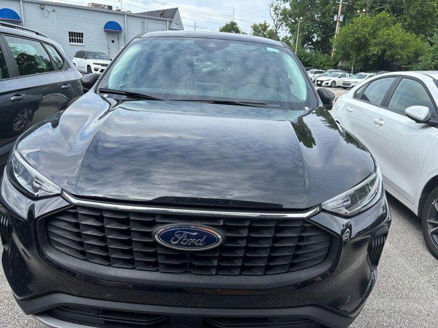used 2024 Ford Escape car, priced at $21,401
