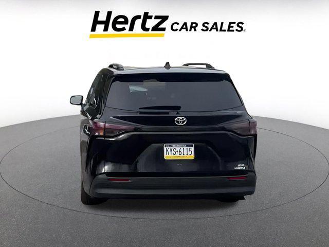 used 2023 Toyota Sienna car, priced at $39,402