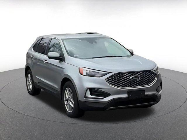 used 2024 Ford Edge car, priced at $25,008