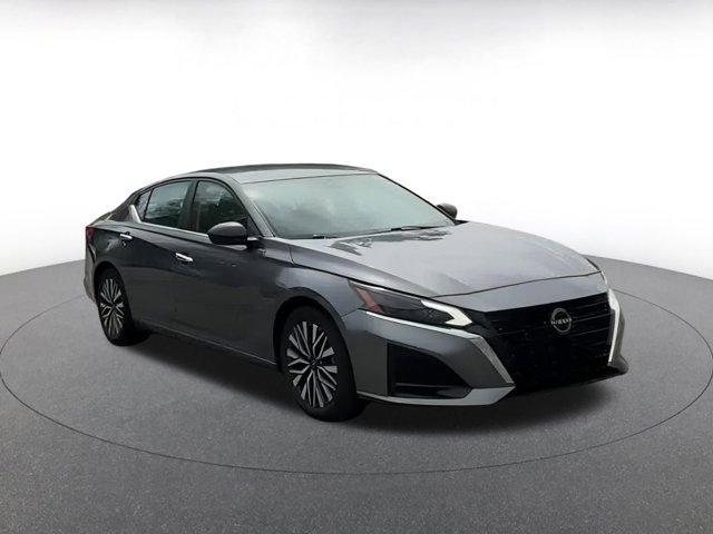 used 2024 Nissan Altima car, priced at $20,419
