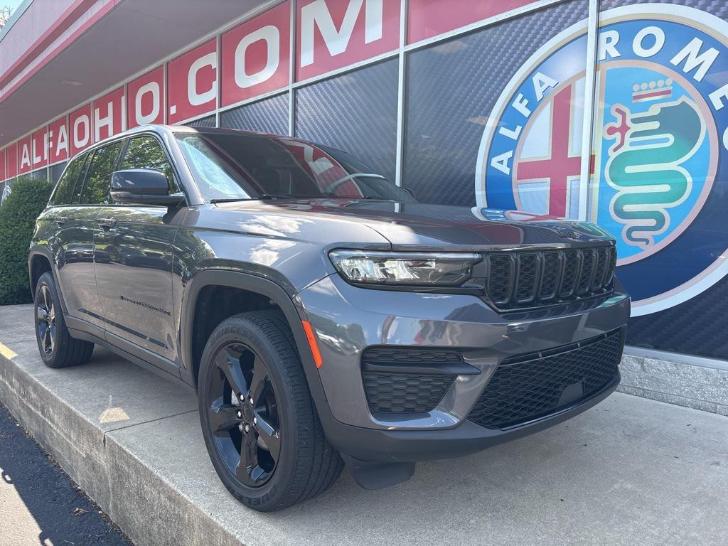 used 2022 Jeep Grand Cherokee car, priced at $30,955