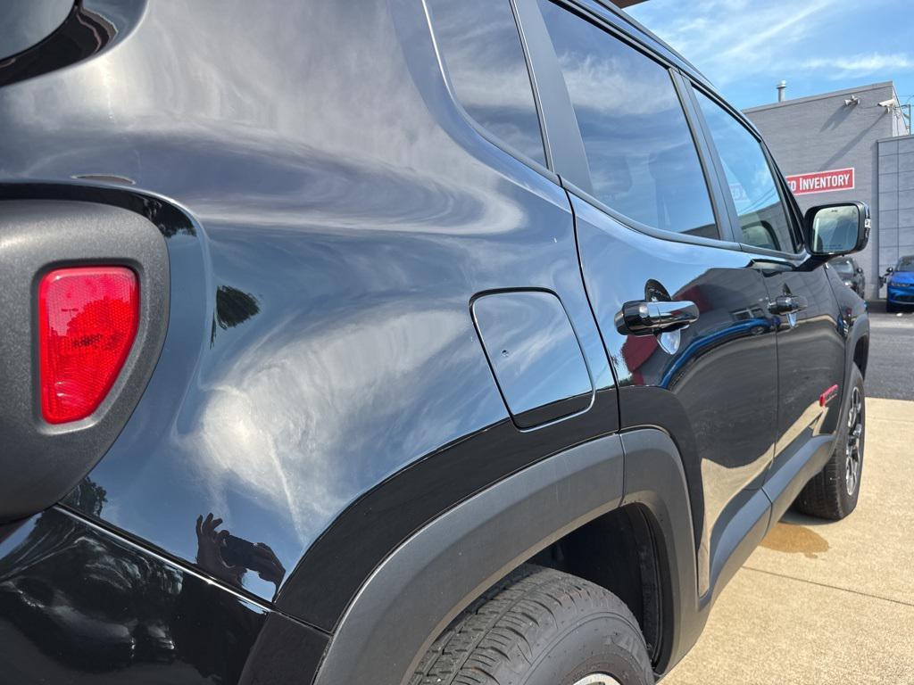 used 2023 Jeep Renegade car, priced at $25,403