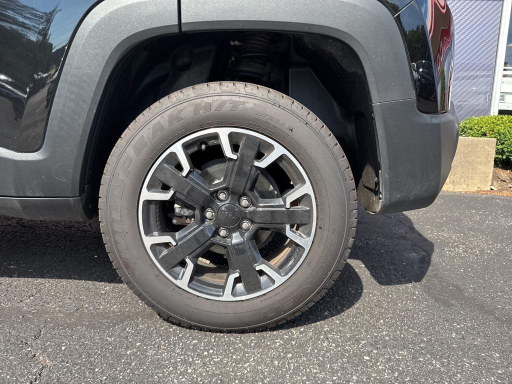 used 2023 Jeep Renegade car, priced at $25,403