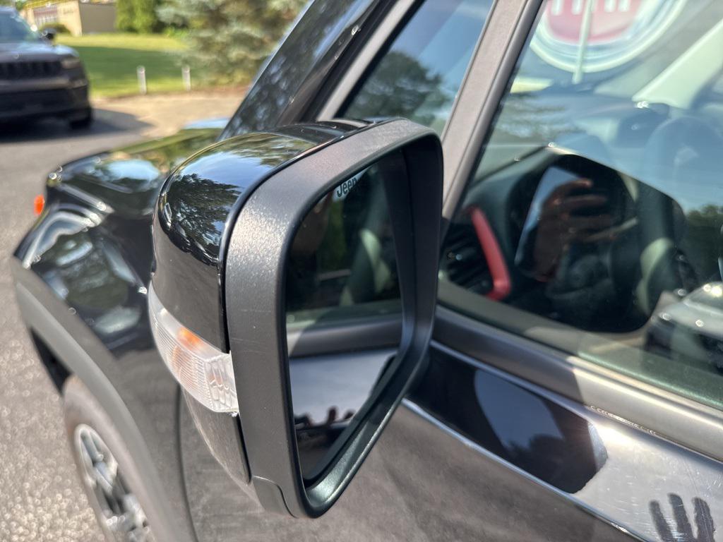used 2023 Jeep Renegade car, priced at $25,403