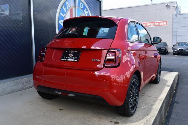 new 2024 FIAT 500e car, priced at $34,095