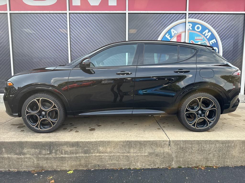 new 2025 Alfa Romeo Tonale car, priced at $53,697