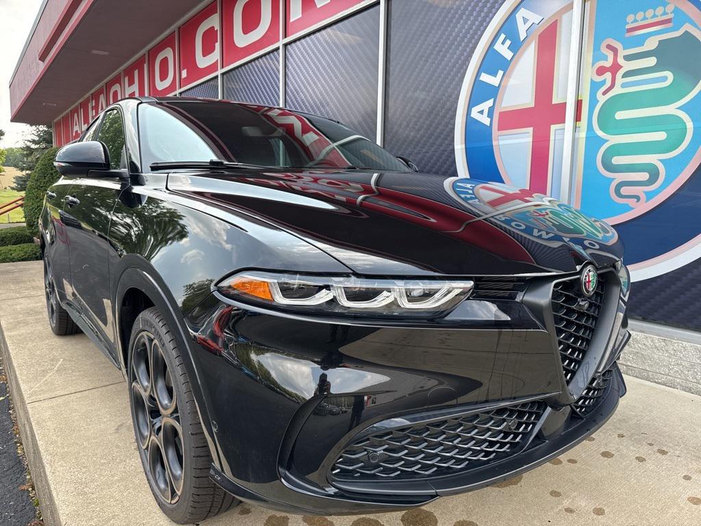 new 2025 Alfa Romeo Tonale car, priced at $53,697