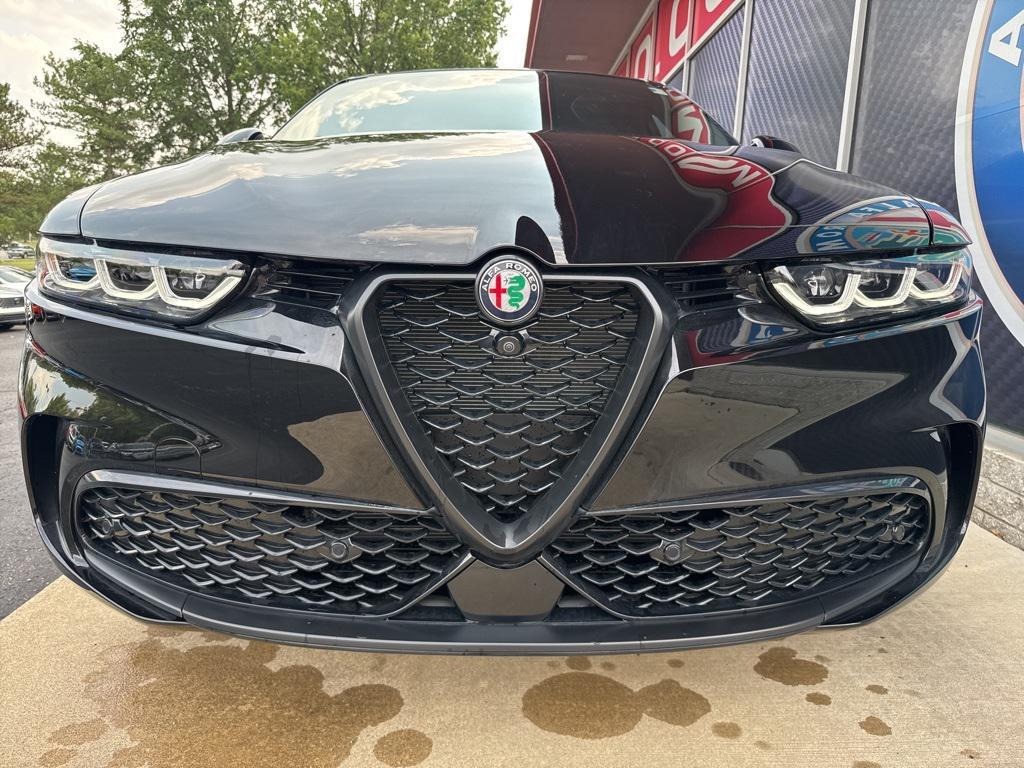 new 2025 Alfa Romeo Tonale car, priced at $53,697