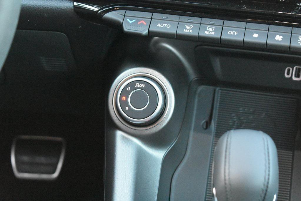 new 2025 Alfa Romeo Tonale car, priced at $45,855