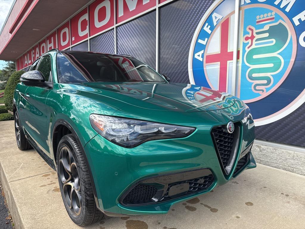new 2025 Alfa Romeo Stelvio car