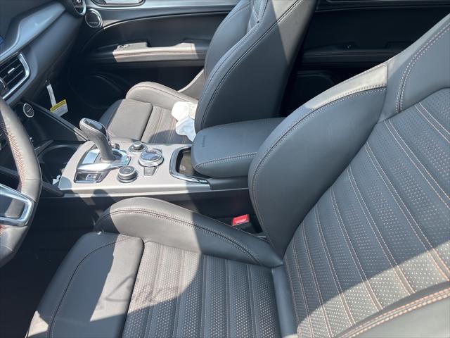 new 2025 Alfa Romeo Stelvio car