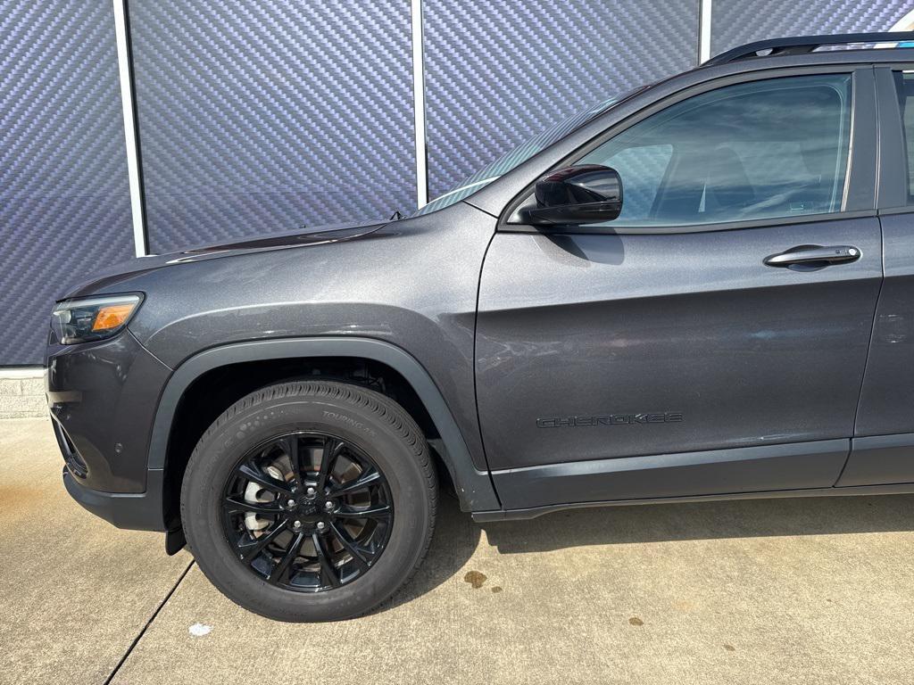 used 2023 Jeep Cherokee car, priced at $24,740