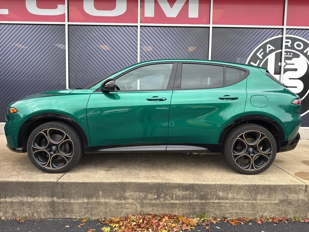 new 2025 Alfa Romeo Tonale car, priced at $55,056