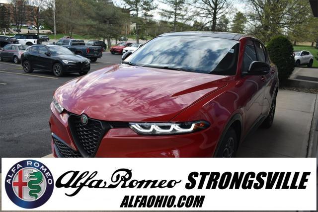 new 2025 Alfa Romeo Tonale car, priced at $48,794