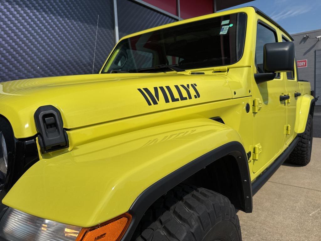 used 2023 Jeep Gladiator car, priced at $34,899