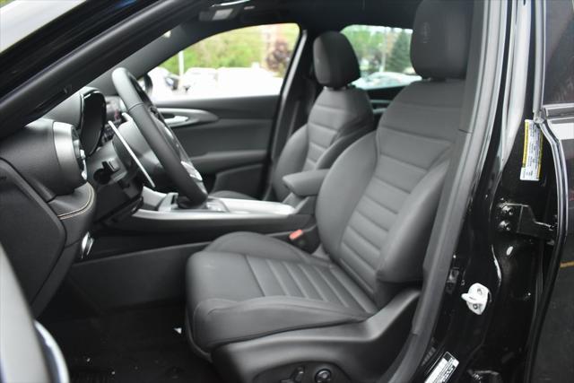 new 2025 Alfa Romeo Tonale car, priced at $55,625