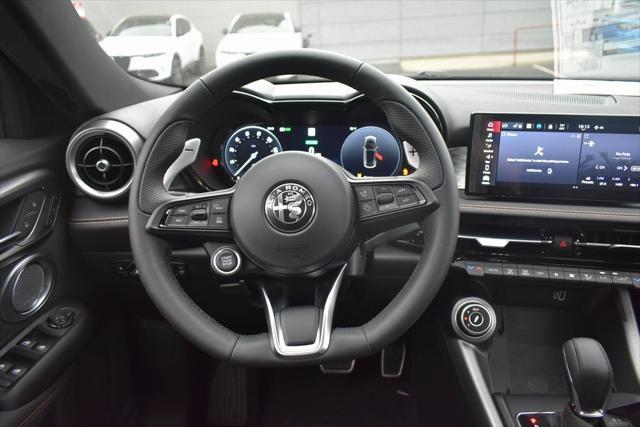 new 2025 Alfa Romeo Tonale car, priced at $55,625