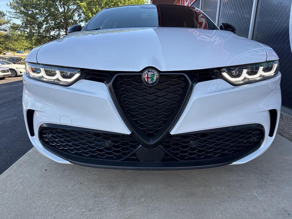 new 2025 Alfa Romeo Tonale car, priced at $52,024