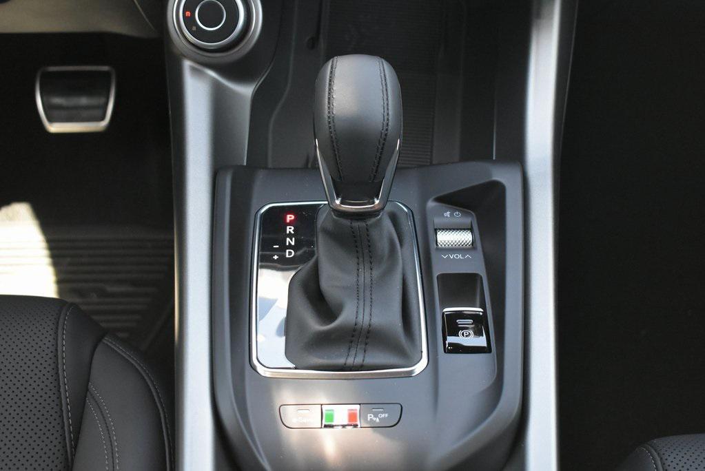 new 2025 Alfa Romeo Tonale car, priced at $48,794