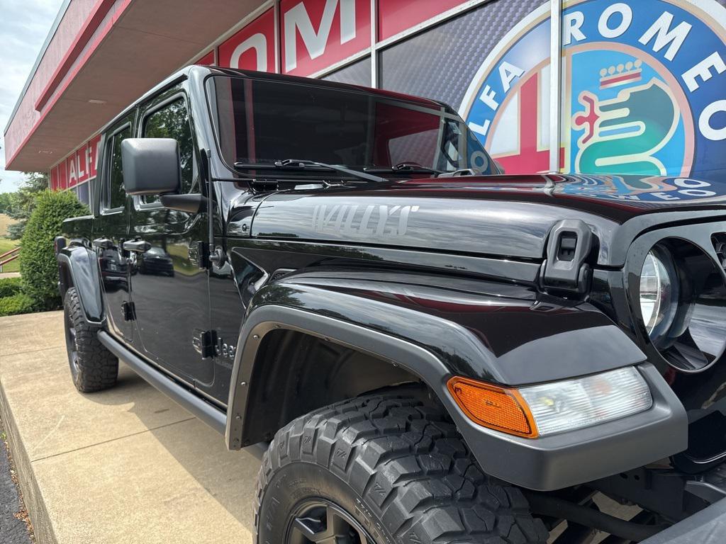 used 2021 Jeep Gladiator car, priced at $31,971