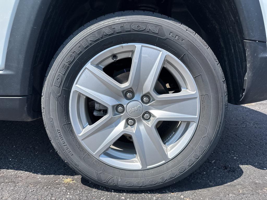 used 2022 Jeep Compass car, priced at $21,892