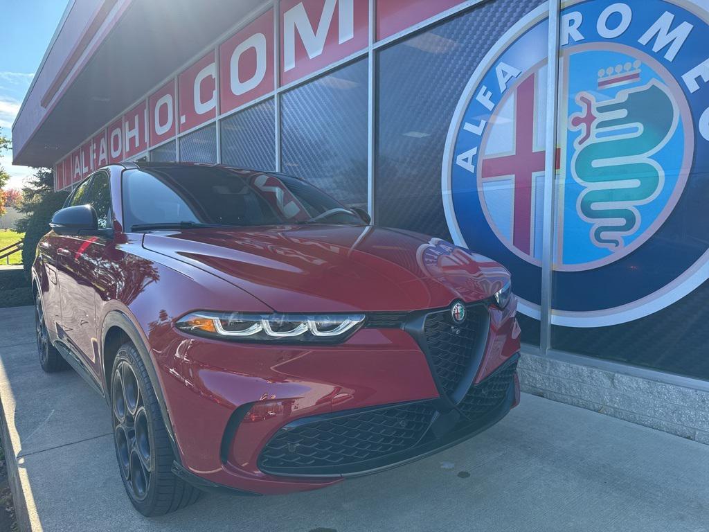 new 2025 Alfa Romeo Tonale car, priced at $53,697