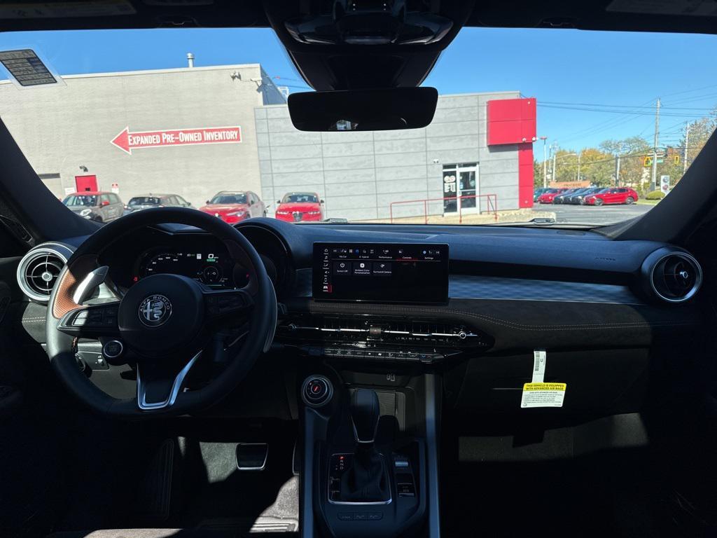 new 2025 Alfa Romeo Tonale car, priced at $53,697