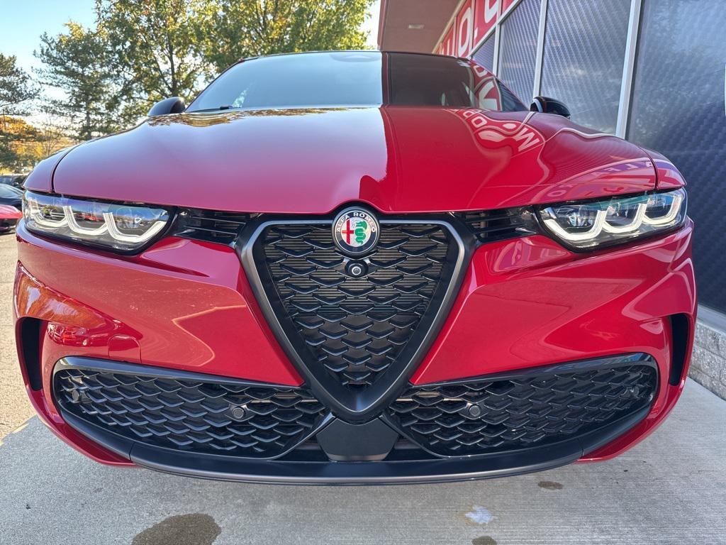 new 2025 Alfa Romeo Tonale car, priced at $53,697