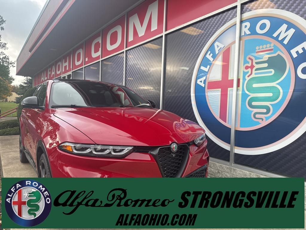 new 2025 Alfa Romeo Tonale car, priced at $53,697