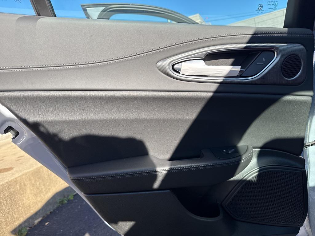 new 2025 Alfa Romeo Giulia car, priced at $52,672