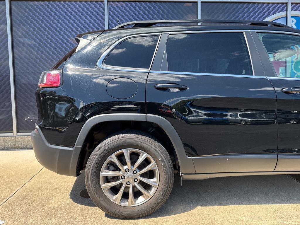 used 2022 Jeep Cherokee car, priced at $25,015