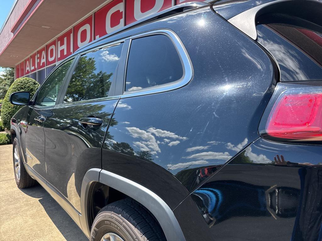 used 2022 Jeep Cherokee car, priced at $25,015
