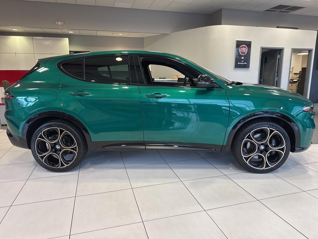 new 2025 Alfa Romeo Tonale car, priced at $55,056