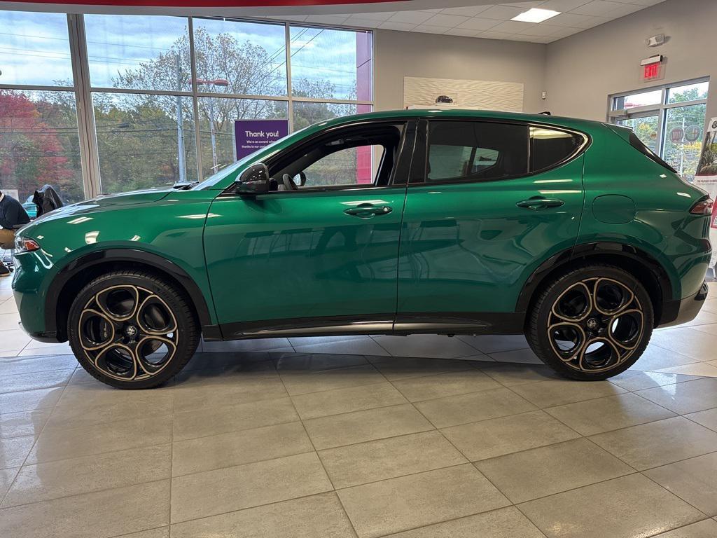 new 2025 Alfa Romeo Tonale car, priced at $55,056