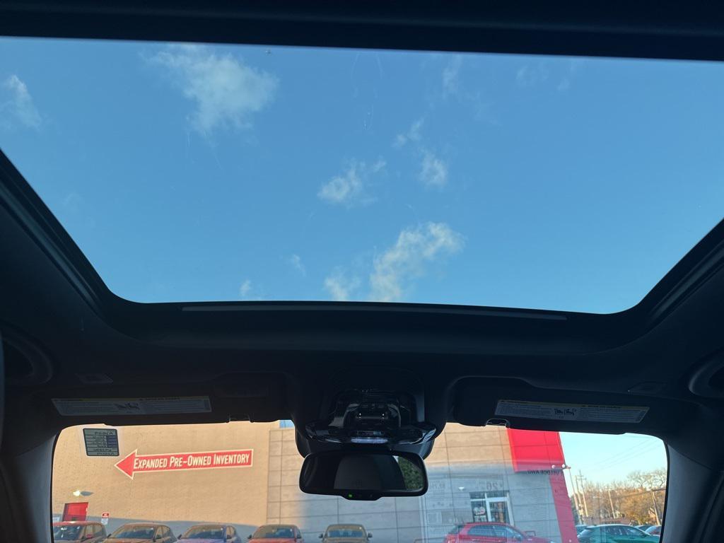 new 2025 Alfa Romeo Giulia car, priced at $50,284