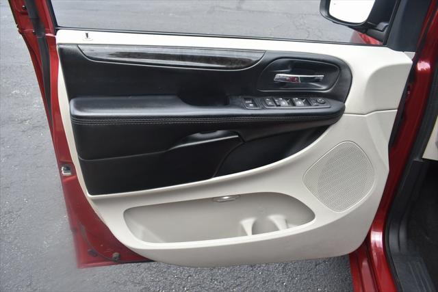 used 2015 Dodge Grand Caravan car, priced at $11,058