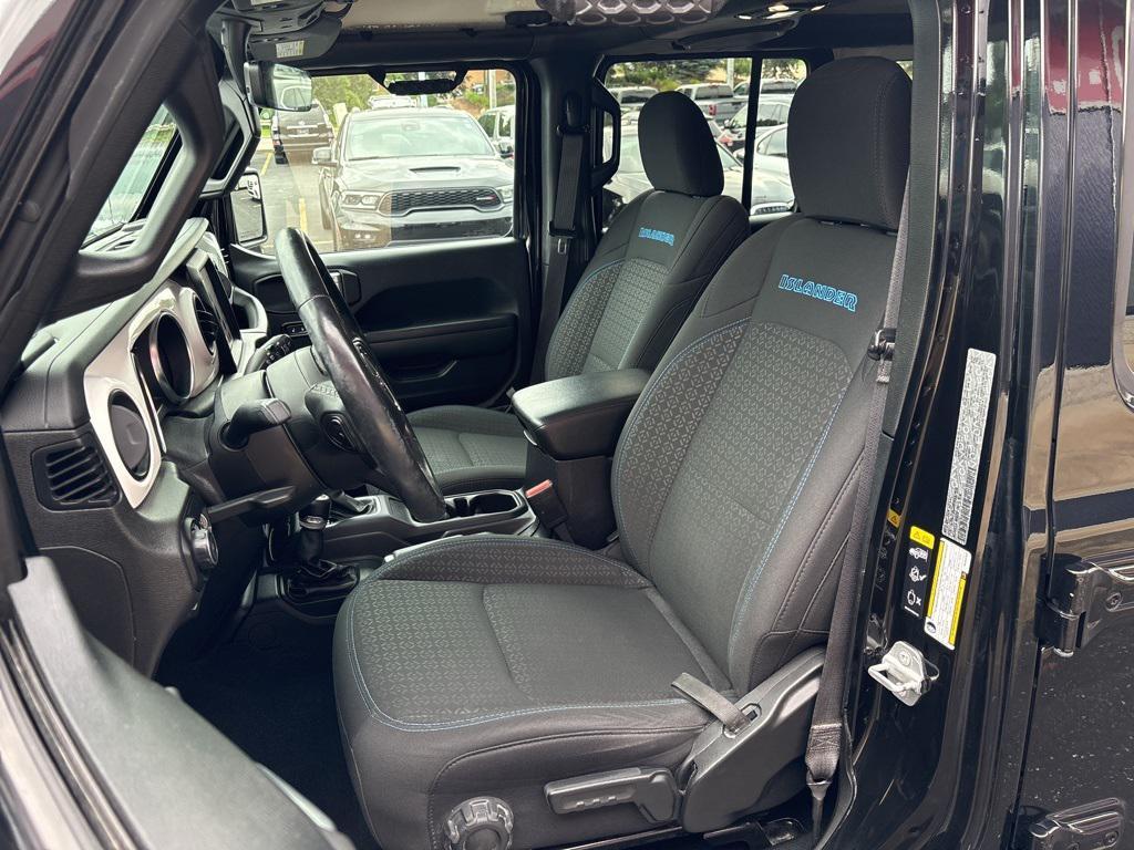 used 2021 Jeep Wrangler Unlimited car, priced at $30,874