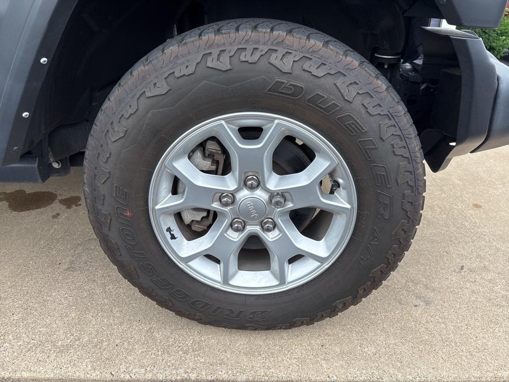 used 2021 Jeep Wrangler Unlimited car, priced at $30,874