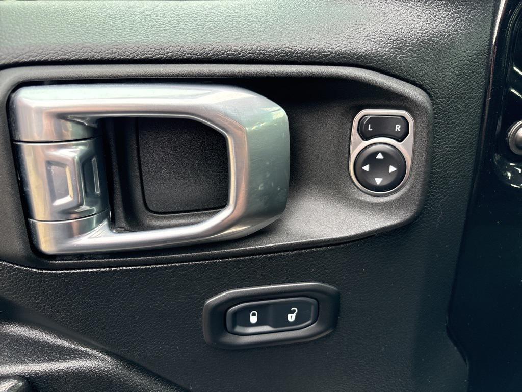 used 2021 Jeep Wrangler Unlimited car, priced at $30,874